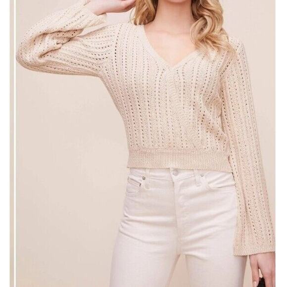 Revolve ASTR the Label NEW Antiqued Cream Cross Knit Open Weave V-Neck Sweater M - Picture 2 of 13